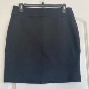 Banana Republic Factory Petite Black Pencil Skirt